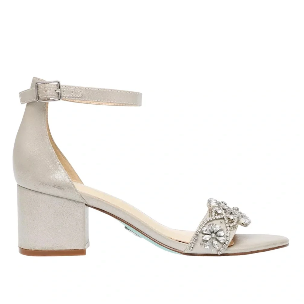 NEW Betsey Johnson Heels - Picture 2 of 8